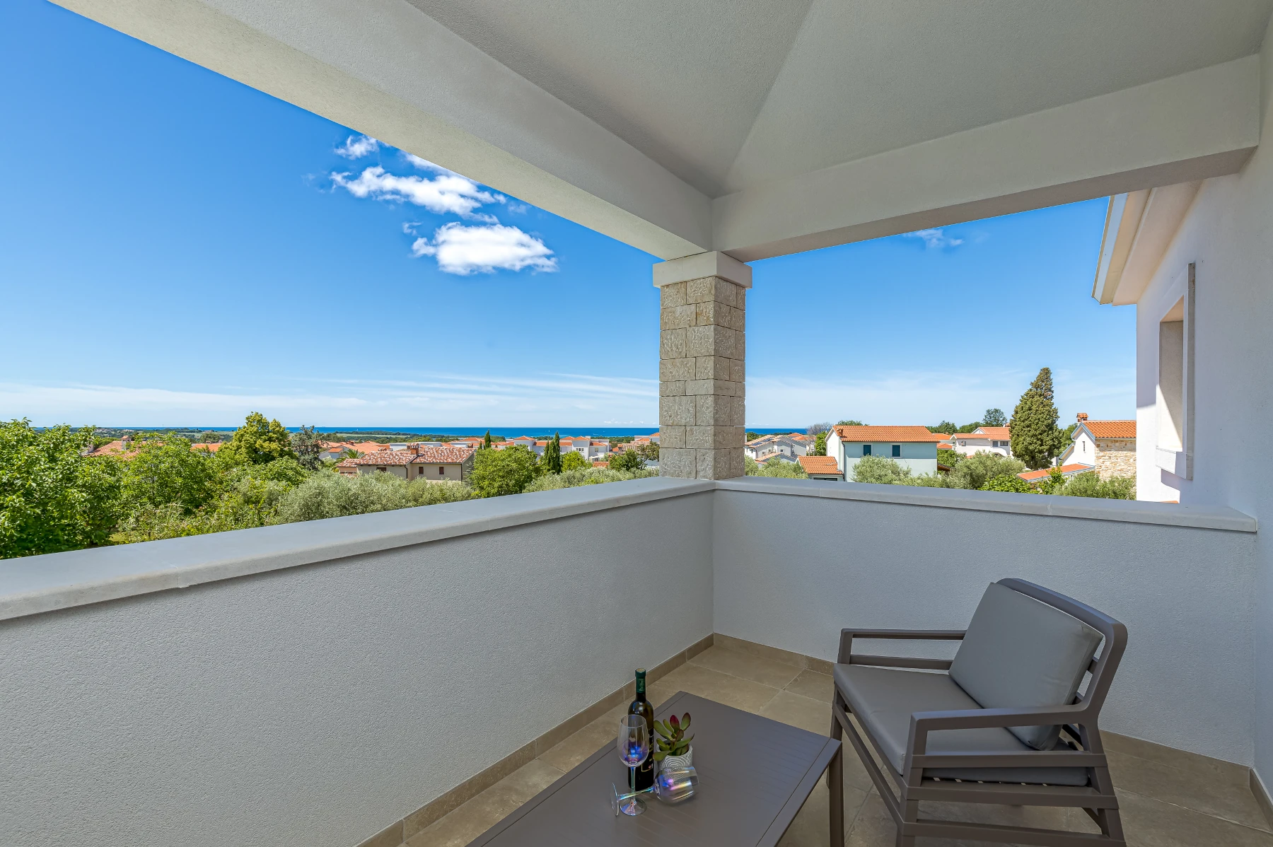 Villa Istria front